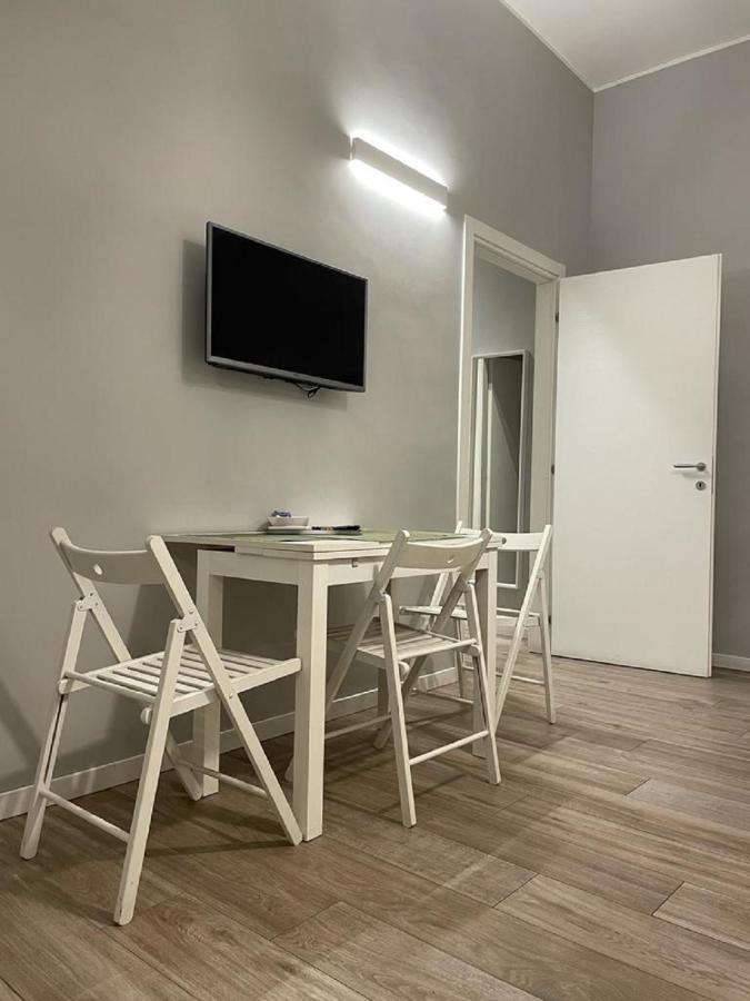 Jr Mm3 Repubblica -stazione-centro Direz- C3 Apartment Milan